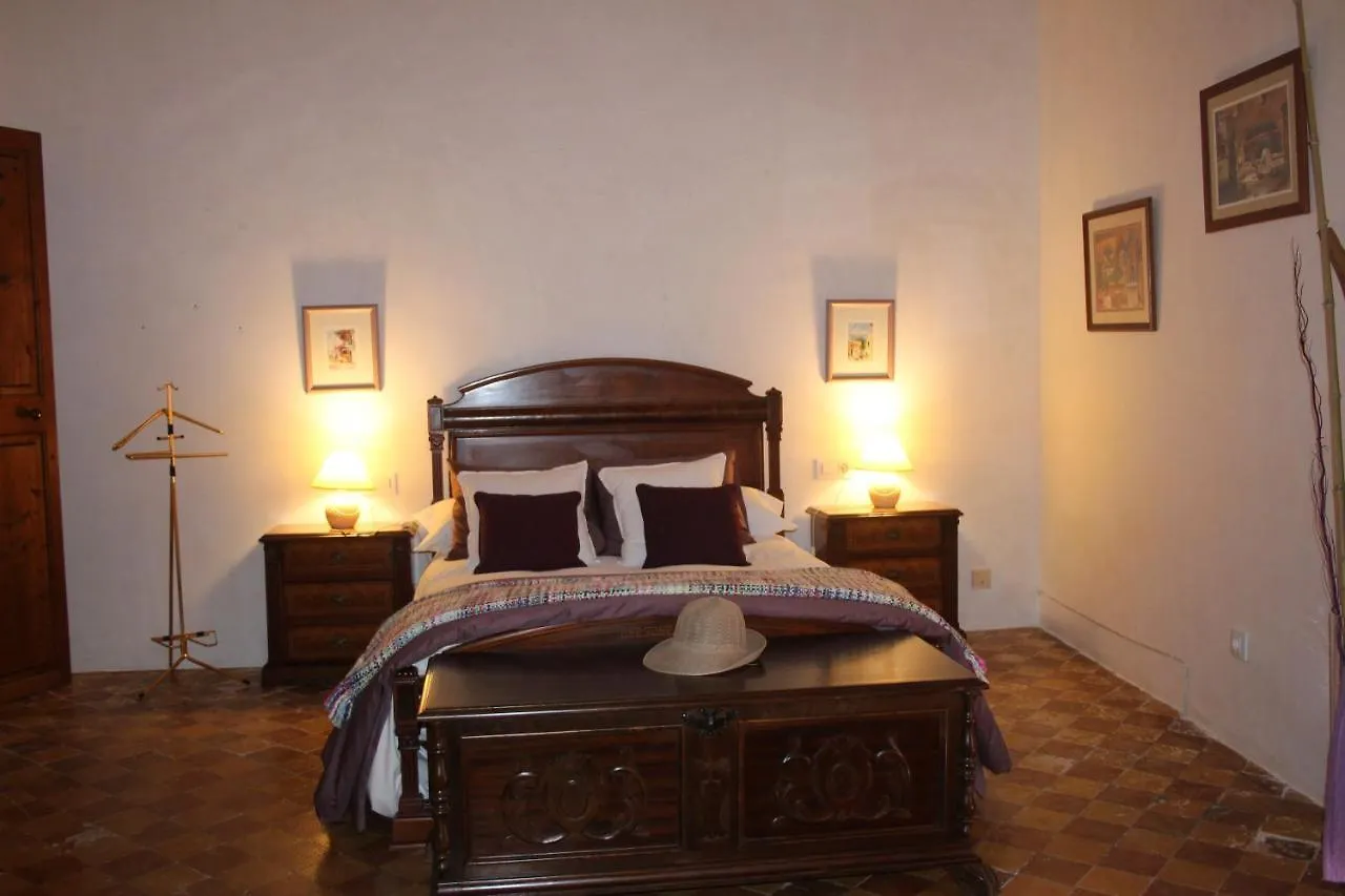 Nocleg ze śniadaniem Bed and Breakfast Sa Madona De Sa Pleta Muro